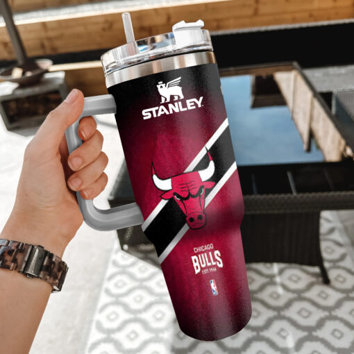 nba chicago bulls custom stanley quencher 40oz stainless steel tumbler with handle 2p2ac